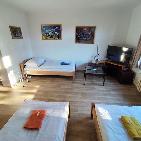 Pension 21 Прага Экстерьер фото