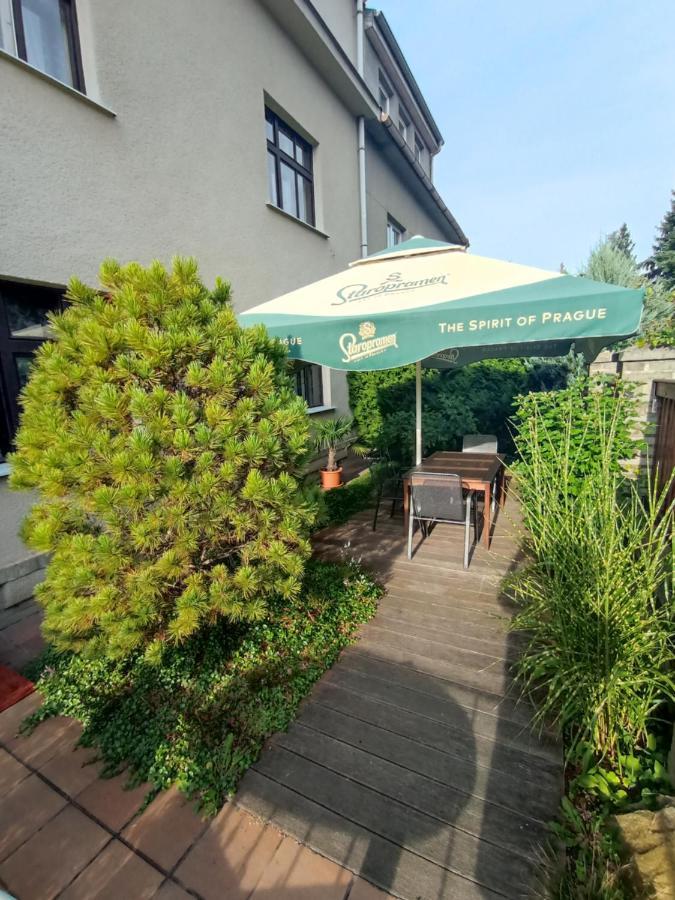 Pension 21 Прага Экстерьер фото
