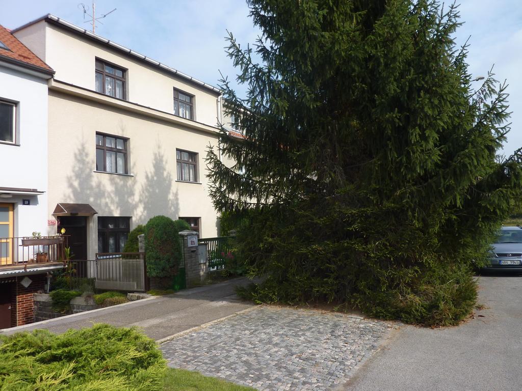 Pension 21 Прага Экстерьер фото